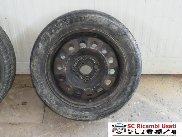 Cerchi In Ferro R15 Ford Fiesta Mk6 - 32888 - Foto 2