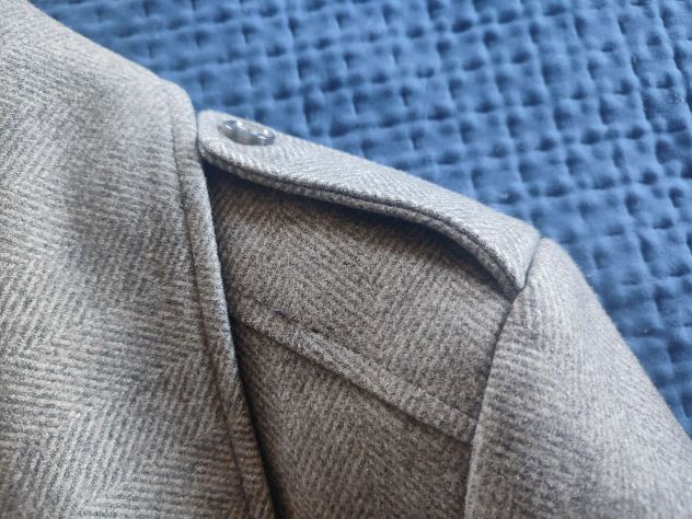 Cappotto doppiopetto grigio spigato tg. M - Foto 6