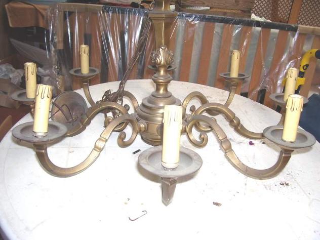 Lampadario in bronzo massiccio a 8 luci - Foto 4