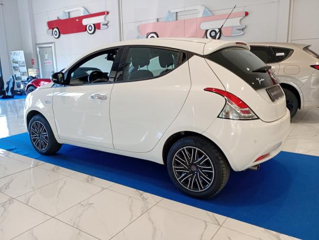 LANCIA Ypsilon 3ª serie Ypsilon 1.2 69 CV 5 porte Gold - Foto 4