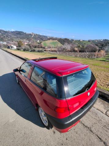 Alfa Romeo 145 2.0i 16V Twin Spark cat Quadrifoglio - Foto 10