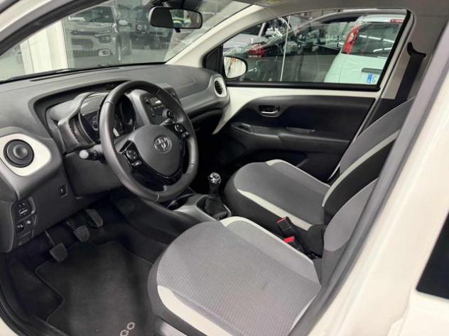 TOYOTA Aygo Connect 1.0 VVT-i 72CV 5 porte x-cool rif. 23829831 - Foto 9