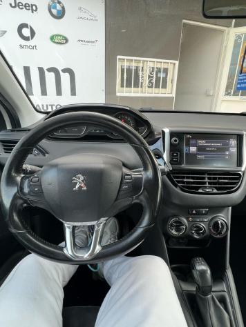 Peugeot 208 BlueHDi 75 5 porte Allure - Foto 7