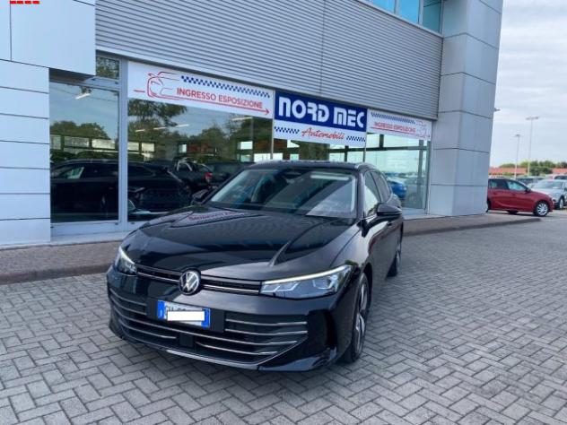 VOLKSWAGEN Passat Variant 2.0 TDI SCR EVO DSG Business rif. 23957110 - Foto 2