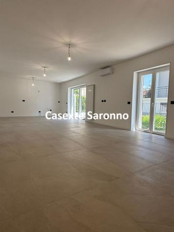 VENDESI VILLA SINGOLA/LOFT SU UNICO PIANO CADANO AL CAMPO - Foto 6