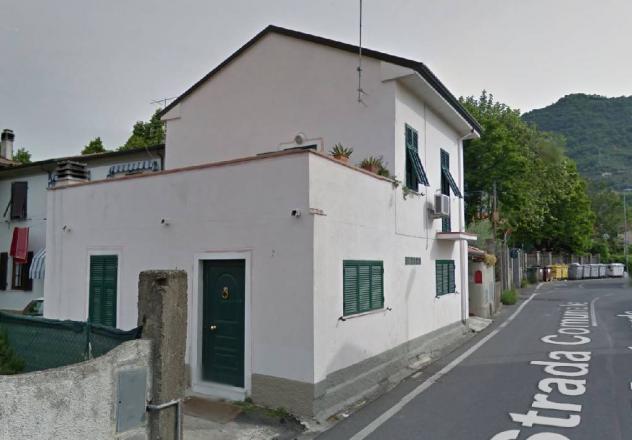 CASA SEMI INDIPENDENTE di 3 vani e di 70 mq (CARRARA) rif. V-FOSS