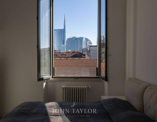 Appartamento di 90 m² con 5 locali e box auto in affitto a Milano - Foto 10