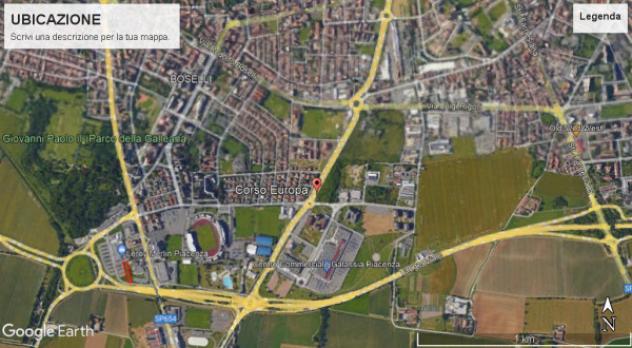 Terreno di 4800 m² in vendita a Piacenza