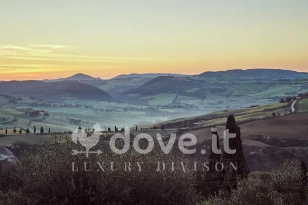 Rustico / Casale di 900 m² con più di 5 locali e box auto in vendita a Pienza - Foto 8