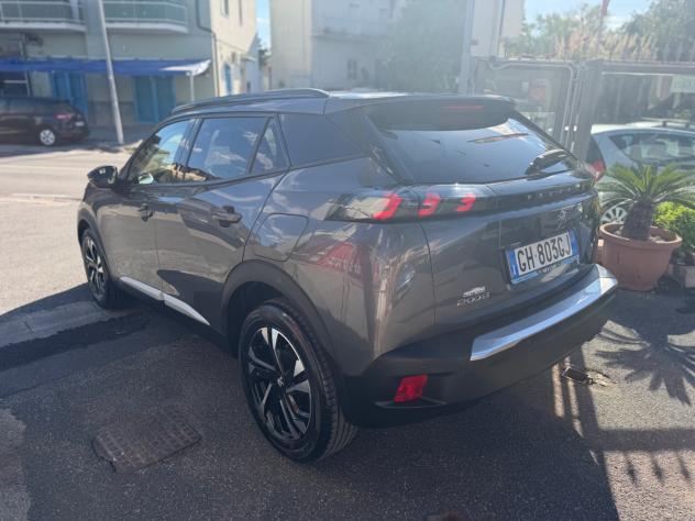 Peugeot 2008 BlueHDi 130 S&S EAT8 GT Pack - Foto 4