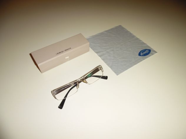 OCCHIALI COME NUOVI DA DONNA FIRMATI ORIGINALI"GIORGIO ARMANI"CON CUSTODIA ORIGI - Foto 2