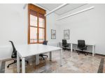Ufficio privato in affitto per 5 persone a Bologna, Via del Monte 1