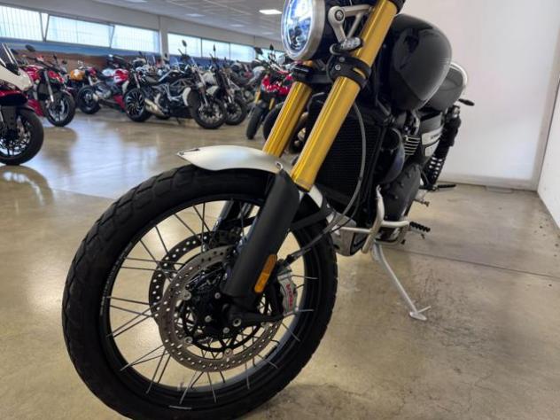 TRIUMPH Scrambler 1200 XE BLACK rif. 23457625 - Foto 3