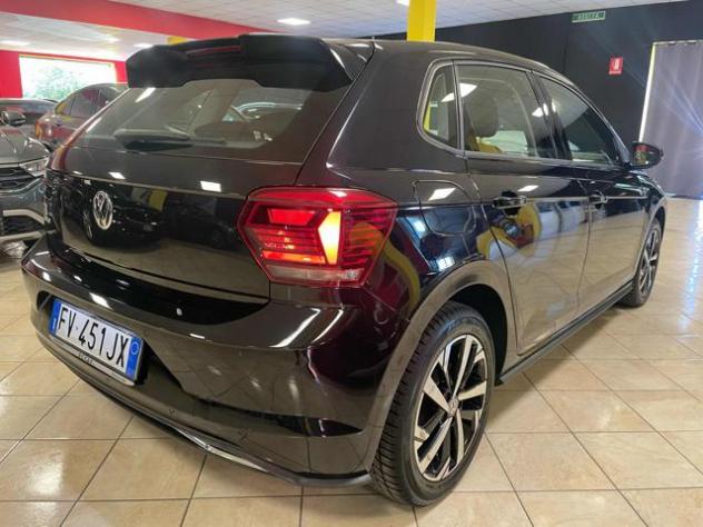 VOLKSWAGEN Polo 1.0 TSI 5p.Highline **ALLESTIMENTO R-LINE** rif. 24112348 - Foto 3
