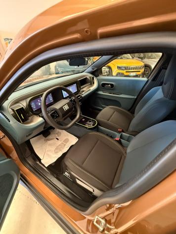 Fiat Grande Panda 1.2 Hybrid 110 CV S&S Icon - Foto 7