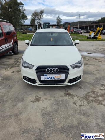 AUDI - A1 - 1.6 TDI F.AP. Attraction - Foto 2