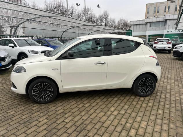 Lancia Ypsilon Ypsilon 1.0 FireFly 5 porte S&S Hybrid Gold - Foto 3
