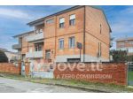 Appartamento di 190 m² con 5 locali e box auto in vendita a Ferrara