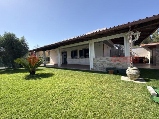 Villa bifamiliare - San Felice Circeo . Rif.: Cod. rif 3338904VRG