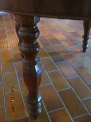 Tavolo in noce - Foto 7