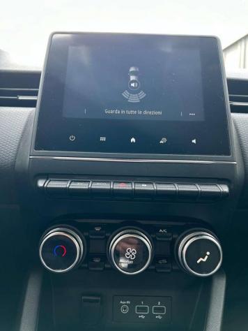 RENAULT Clio V 2019 5 Porte 1.6 E-TECH Hybrid 140cv Zen Auto au rif. 23625549 - Foto 9