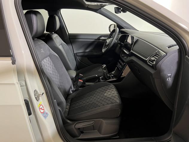Volkswagen T-Cross T-Cross 1.0 tsi R-Line Plus 115cv - Foto 9