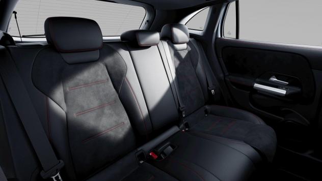 Mercedes-Benz GLA 180 AMG Line Extra auto Midnight Edition - Serie Speciale Limitata - Foto 6