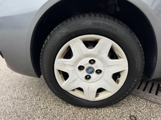Fiat Punto 1.2 3 porte Dynamic GPL - Foto 8
