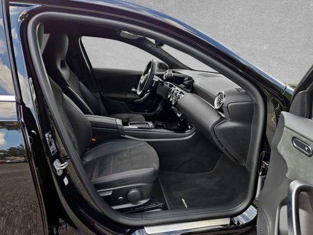 MERCEDES-BENZ A 200 d Premium Amg rif. 22366427 - Foto 3