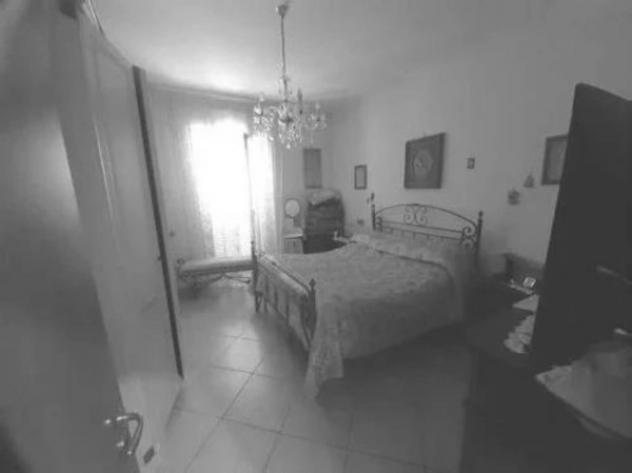 Immobile in asta di 182 m² con più di 5 locali in vendita a Sanza - Foto 8