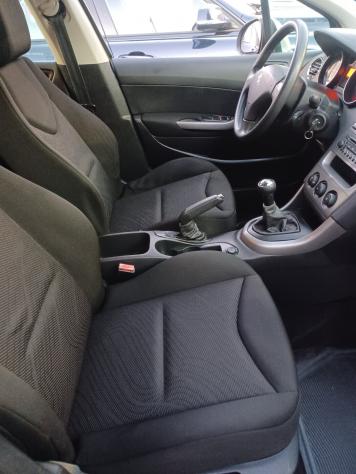 Peugeot 308 1.6 HDi ANNO 2013 - Foto 8