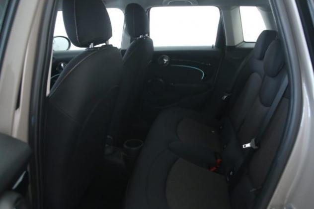 MINI Cooper 1.5 Cooper Essential 5 porte Tetto nero/cerchi 17' rif. 22568183 - Foto 8