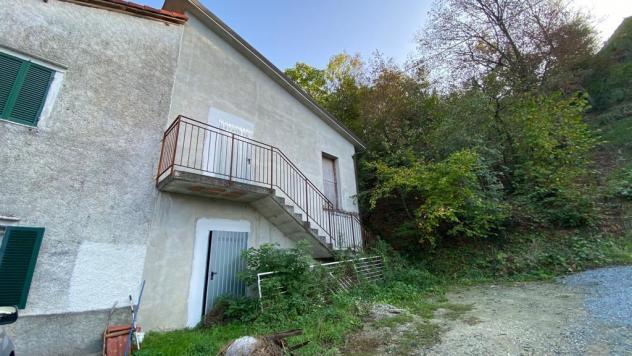 Porzione di casa in vendita a Pontinvrea