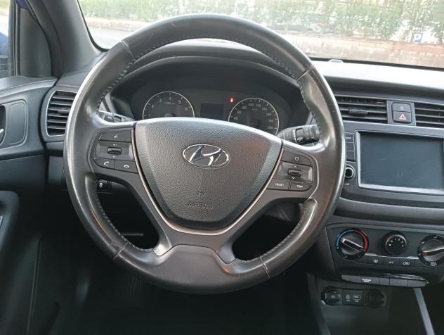 Hyundai i20 1.2 5 porte Tech - Foto 9