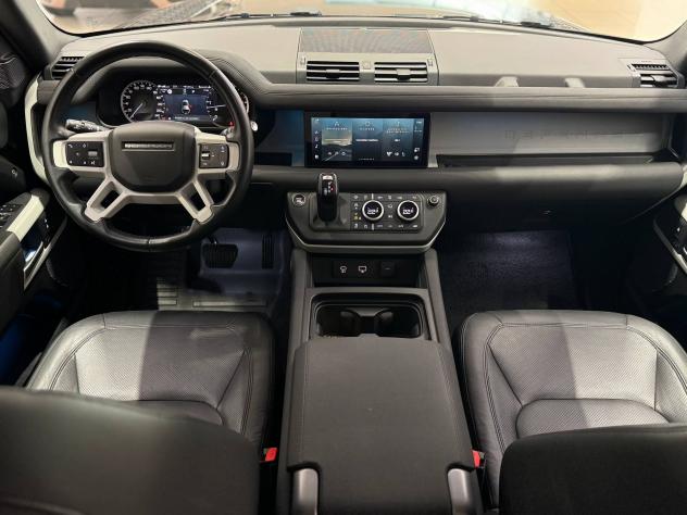 Land Rover Defender (2019) LAND ROVER 110 3.0D I6 250 CV AWD Auto SE - Foto 4