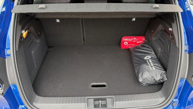 Renault Captur II 2024 1.8 full hybrid E-Tech 160cv Techno - Foto 6