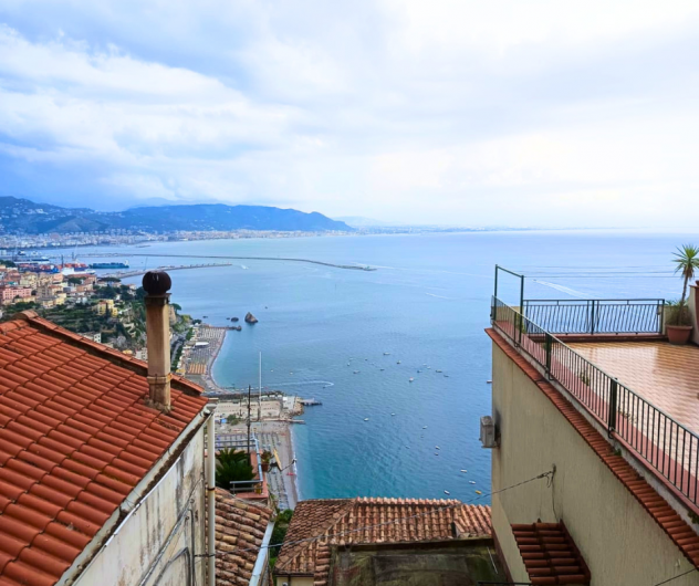 Bilocale in vendita a Vietri sul Mare