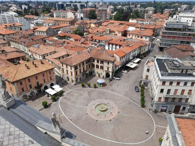 Monolocale con balcone, cantina e garage - Foto 4