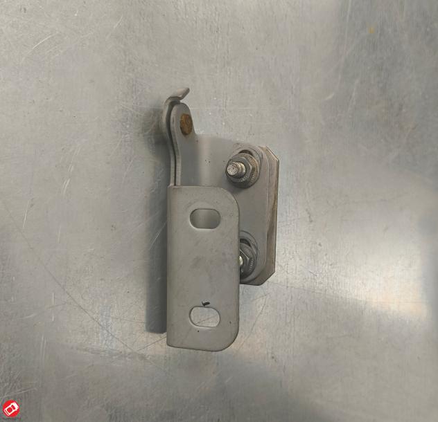 1414343 CERNIERA COFANO ANTERIORE SINISTRA MICROCAR M.GO6 DUE' 6