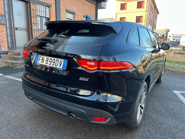 JAGUAR - F-Pace - 2.0 D 240 CV AWD aut. R-Sport - Foto 5