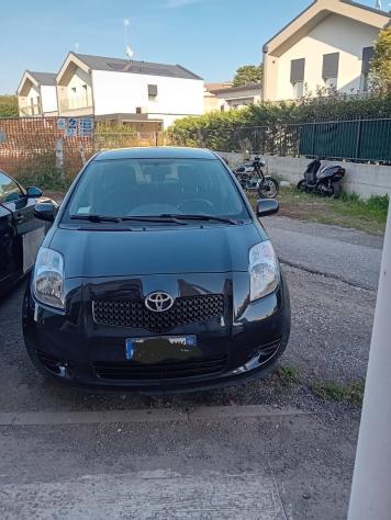 Toyota Yaris 1.0 5 porte Sol