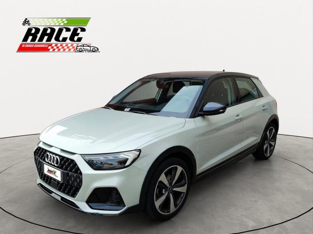 Audi A1 30 1.0 tfsi Identity Contrast 110cv s tronic