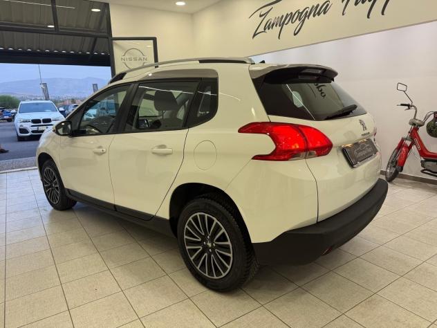 Peugeot 2008 1.6 e-HDi 92 CV Stop&Start Allure - Foto 6