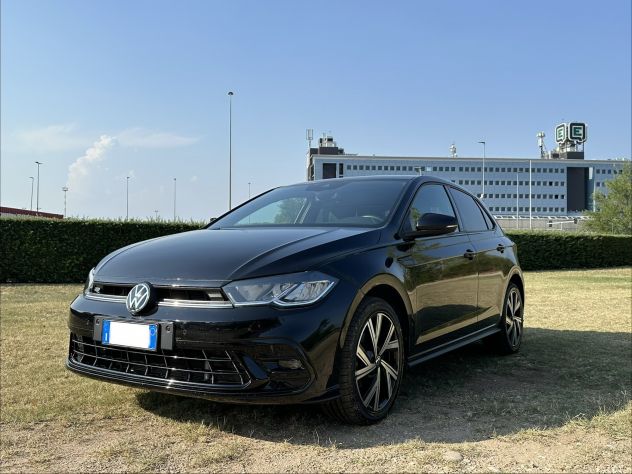Polo VI 2022 1.0 tsi R-Line 110cv dsg