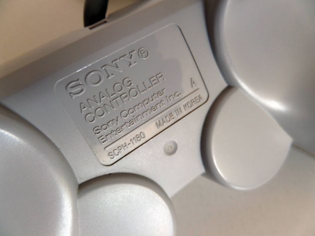 Joypad Playstation SCPH 1180 (anno 1997) analogici concavi, raro! - Foto 7