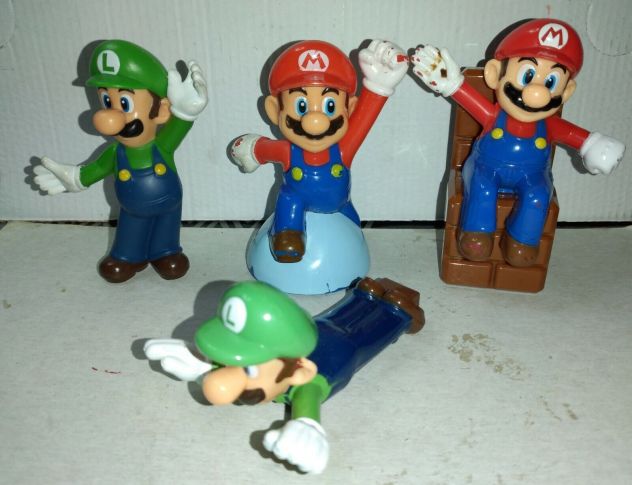 DRAGHETTO YOSHI NINTENDO , SUPER MARIO E LUIGI E ALTRI PERSONAGGI - Foto 3