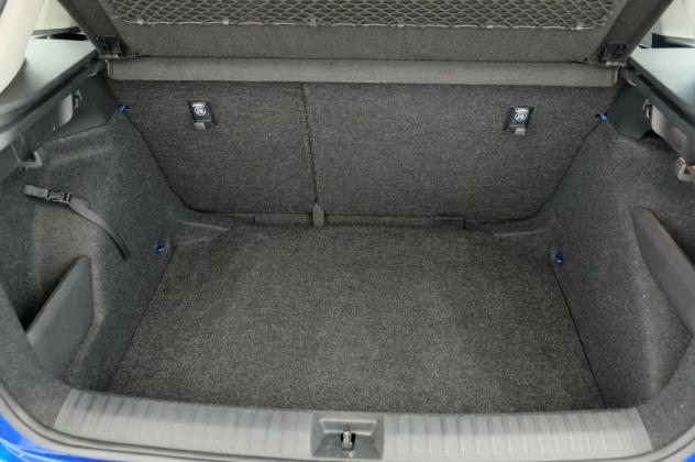 Škoda Kamiq 1.0 TSI 110 CV Ambition - Foto 10