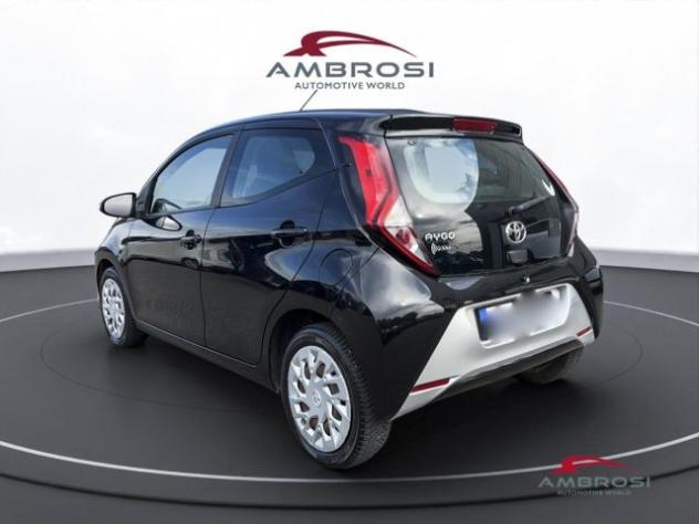 TOYOTA Aygo Connect 1.0 VVT-i 72 CV 5 porte x-play MMT rif. 24174367 - Foto 4