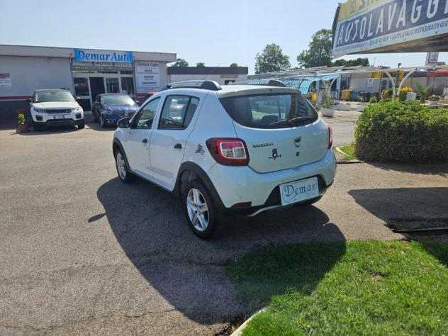 DACIA - Sandero - 0.9 TCe 90 CV S&S Lauréate - Foto 8