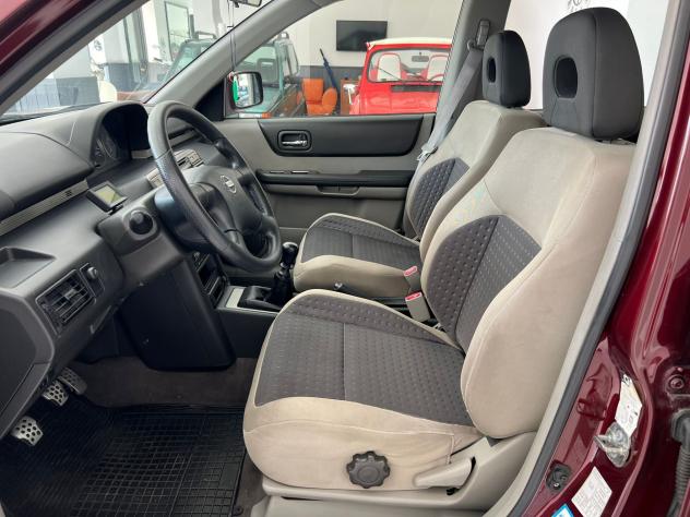 Nissan X-Trail 2.2 TD 4X4 ISCRITTA ASI - Foto 10